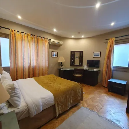 The Cosy Hotel In Zamalek